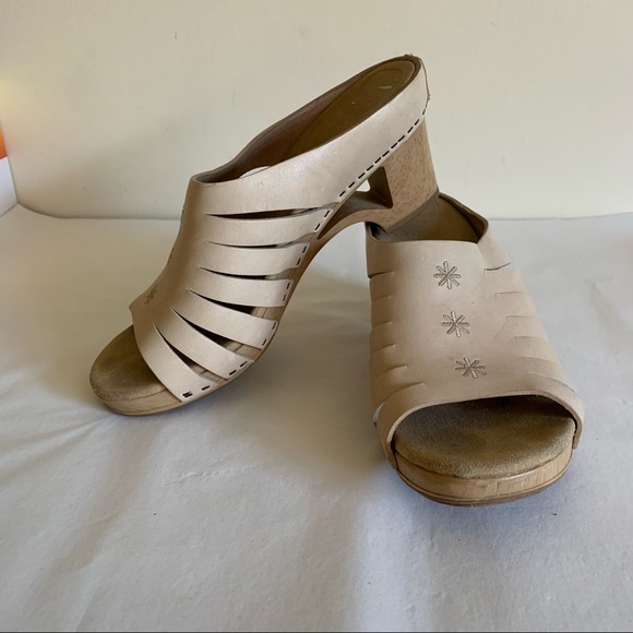 DANSKO Tilly Leather Slide Clog Sandals 40 9.5- 10 EUC - Picture 3 of 7